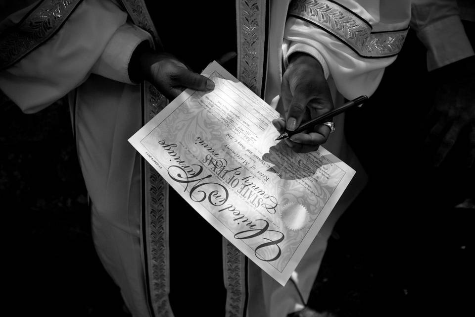 Rev. Vikki Tippins - Austin's Awesome Wedding Officiant