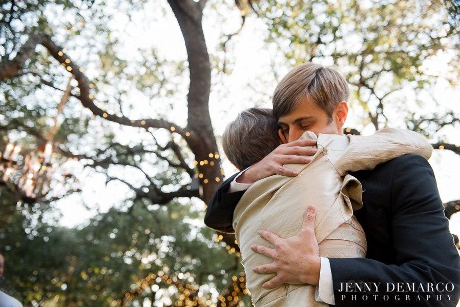 Rev. Vikki Tippins - Austin's Awesome Wedding Officiant