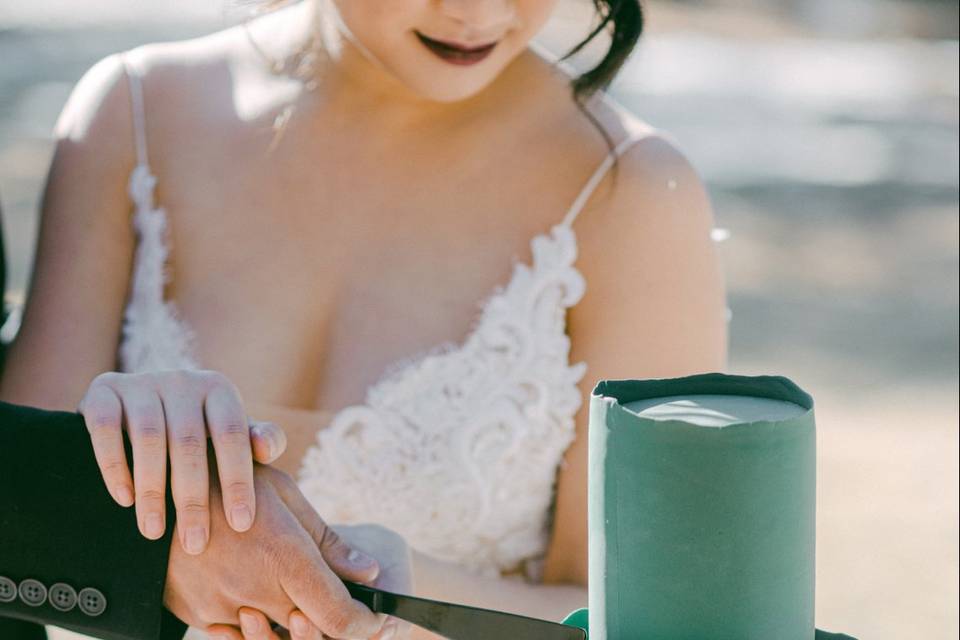 Cutting the cake