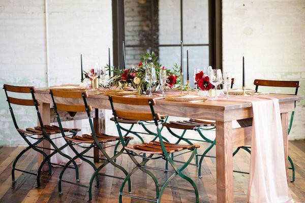 Sweetheart table