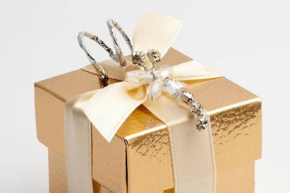 Gold Silk Square Box