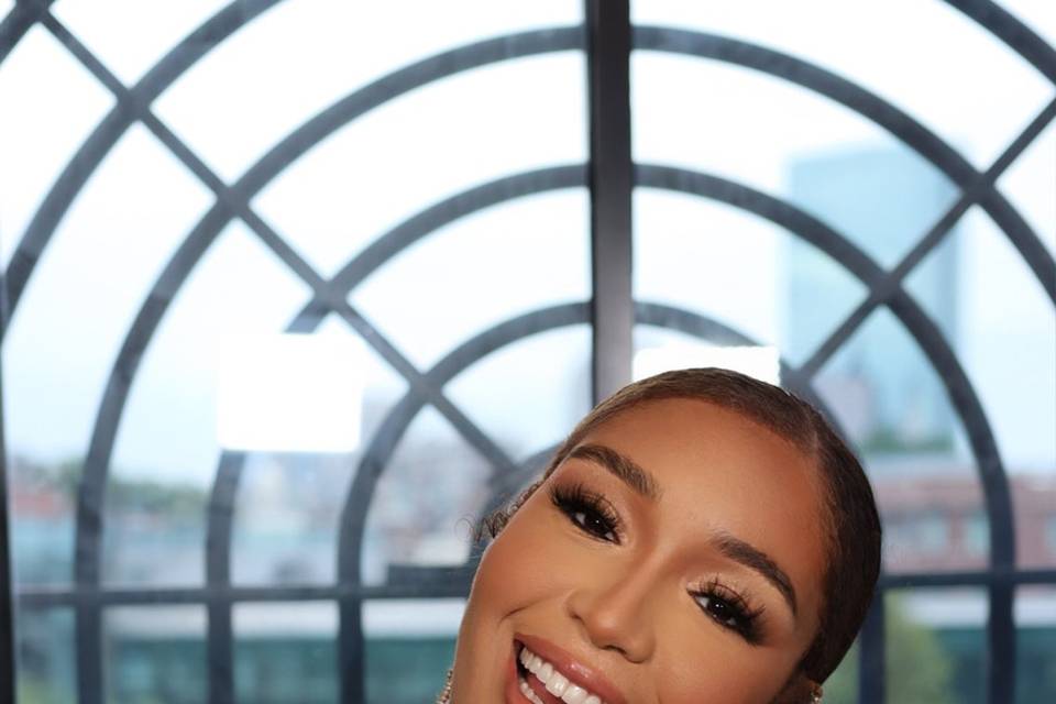 SOFT GLAM