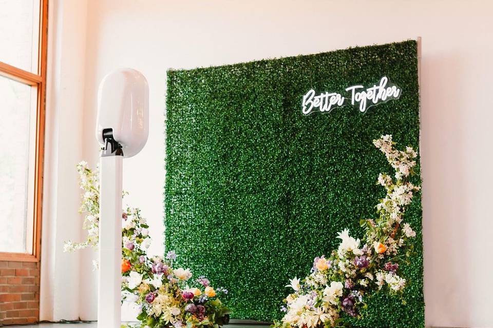 Hedge Wall with floral accents