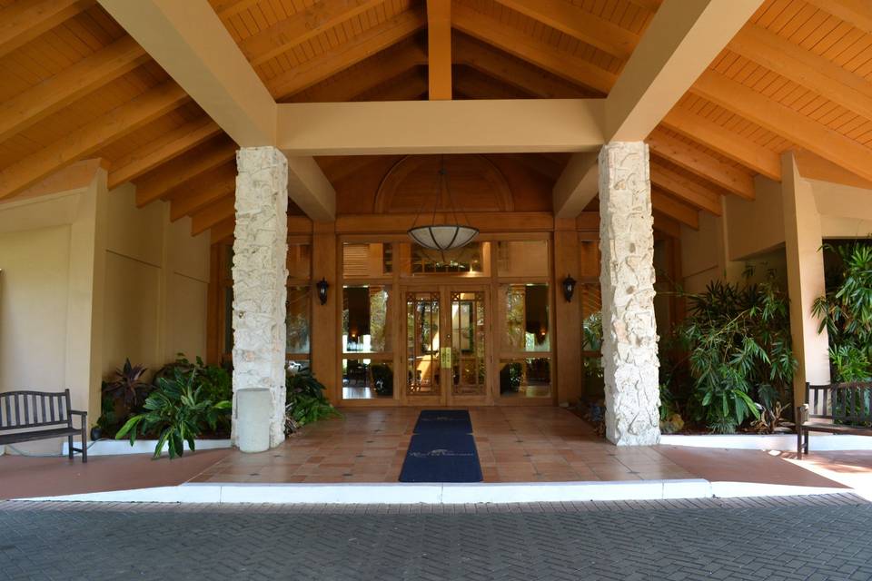 Outdoor entrance to the club. Uniquely enough this has also been used for a ceremony with the columns on each side making it a unique spot for a great ceremony