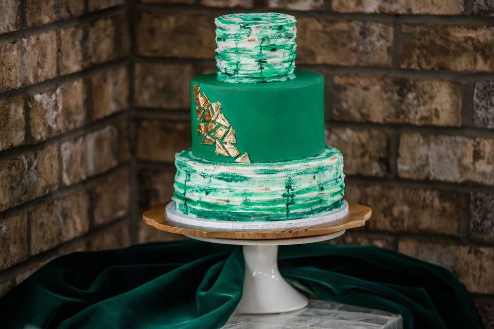Green and gold abstract cake