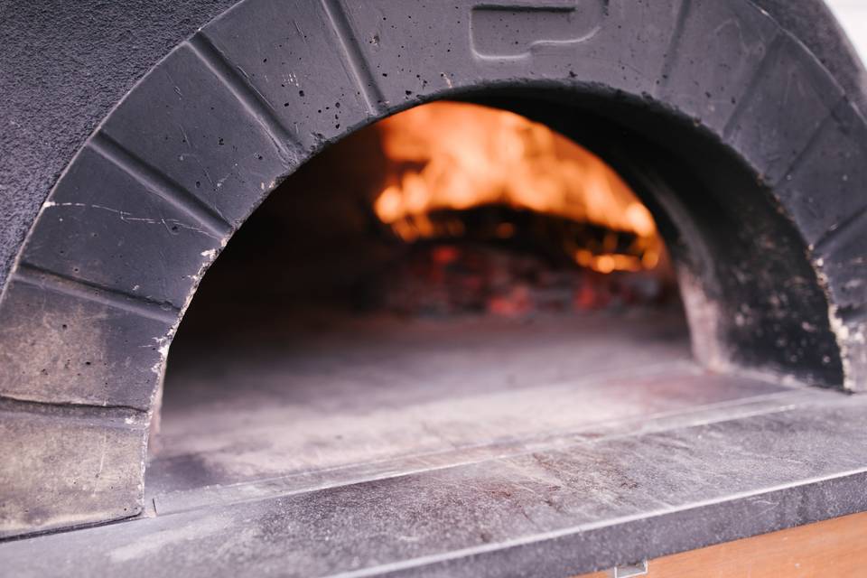 Wood fired oven