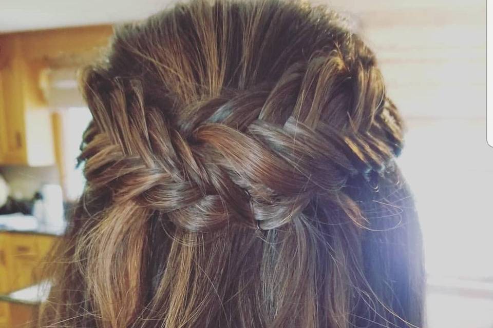 Long waves - Top Knot Bridal