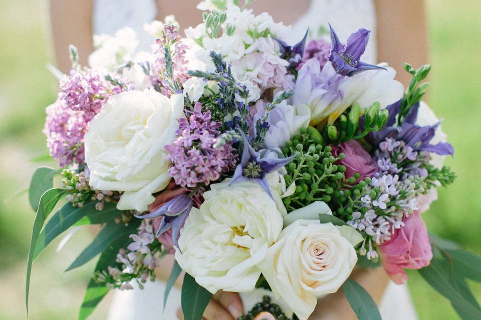 The bride holding her bouquet