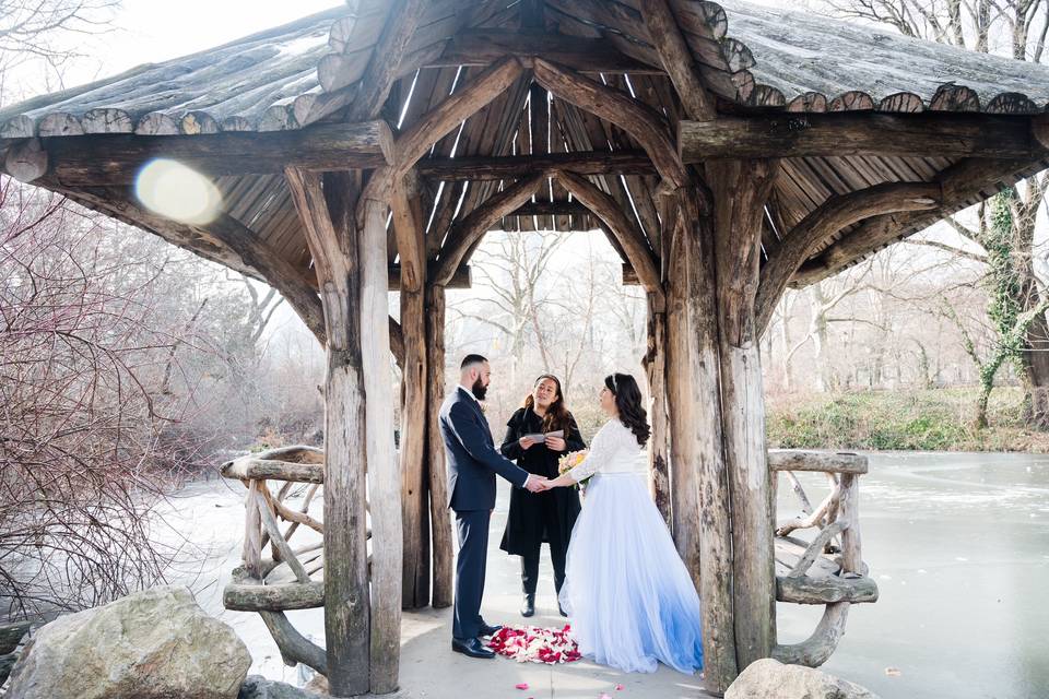 Winter Wedding at Wagner Cove