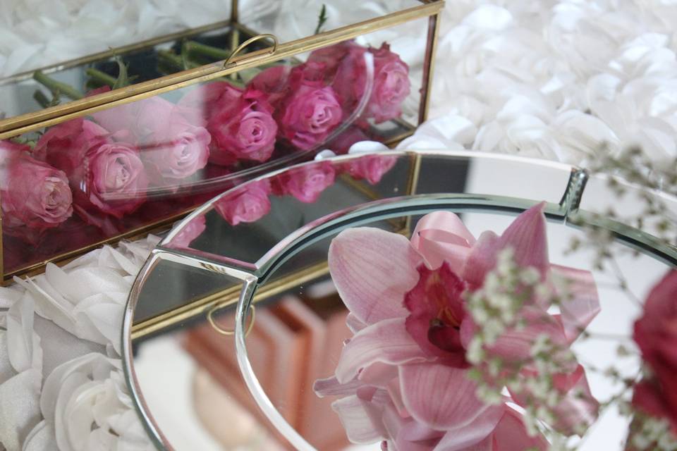 Mirror Charger Plates with Pink Orchids and Pink Roses