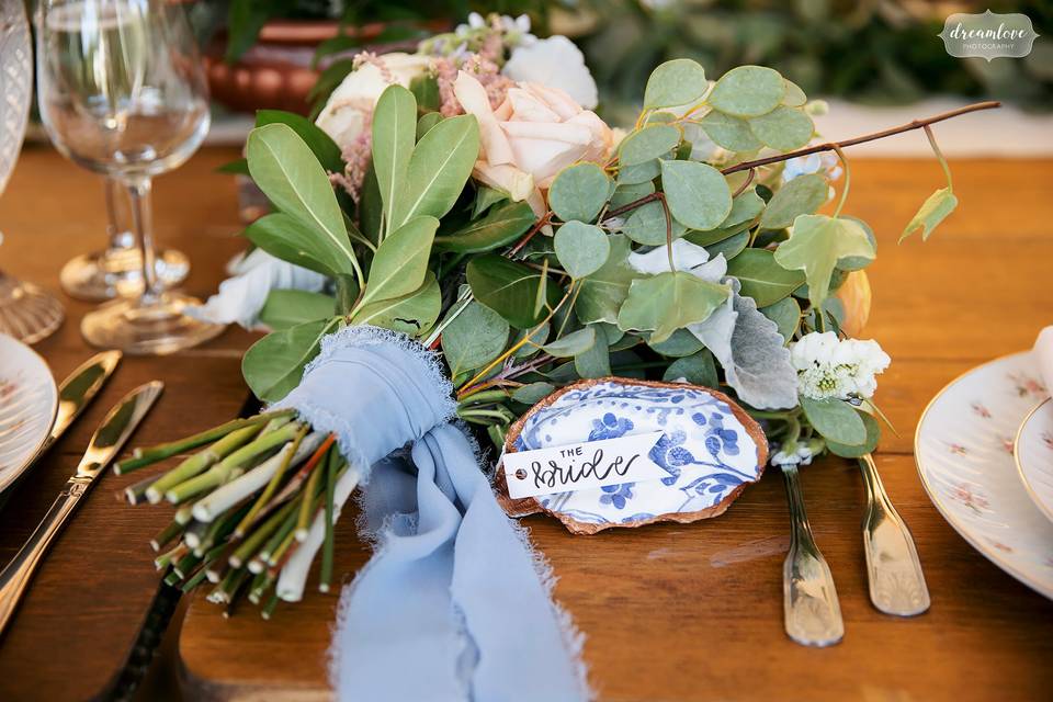 Oyster shells wedding decor