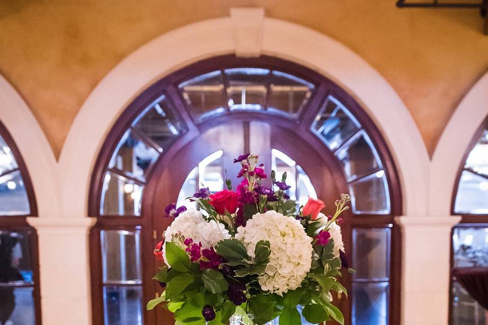 Purple place card table