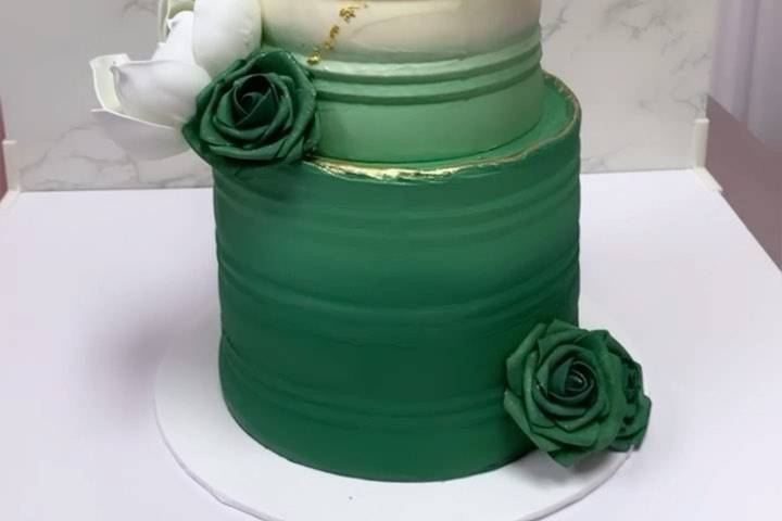 Beautiful engagement cake