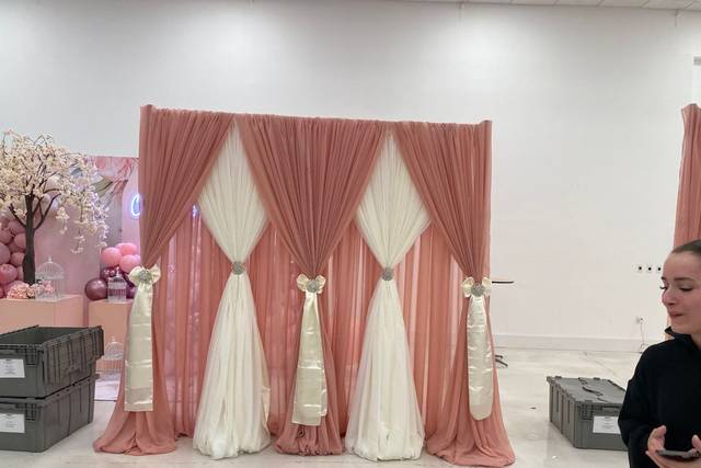 Backdrop for sweetheart Table