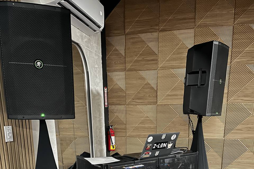 Gear Front view