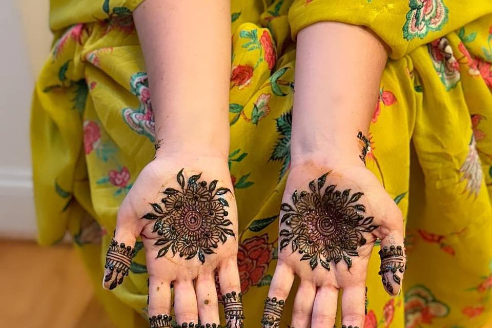 Bridal henna done by me RH