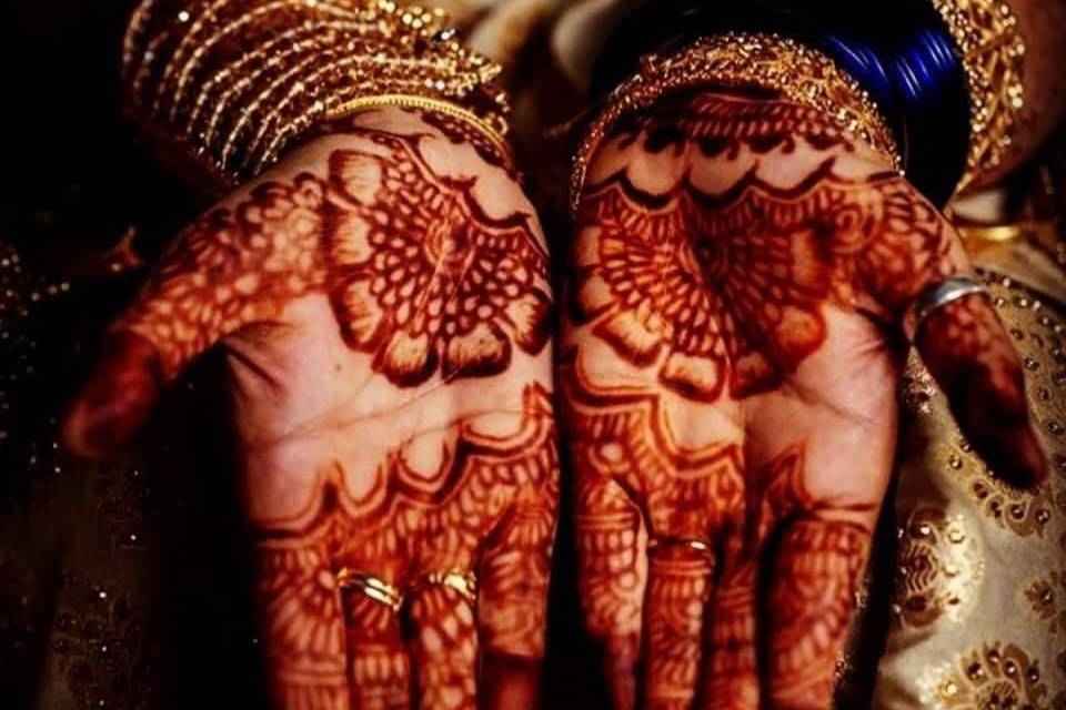 Bridal henna