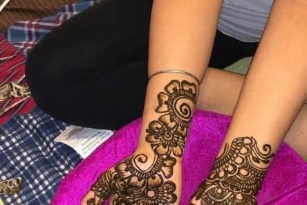 Bridal henna