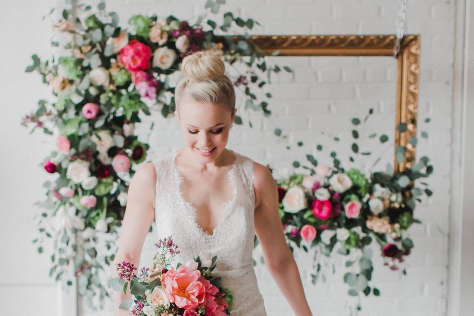 Bridal portrait | Photo by Annamarie Akins