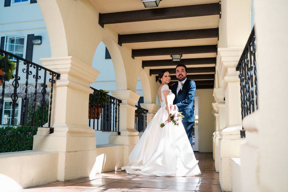 A married couple - Phrank Photography