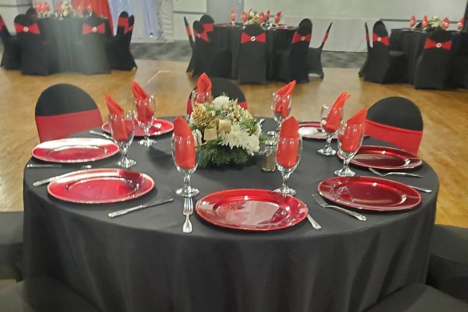 Elegant black and red tablescape