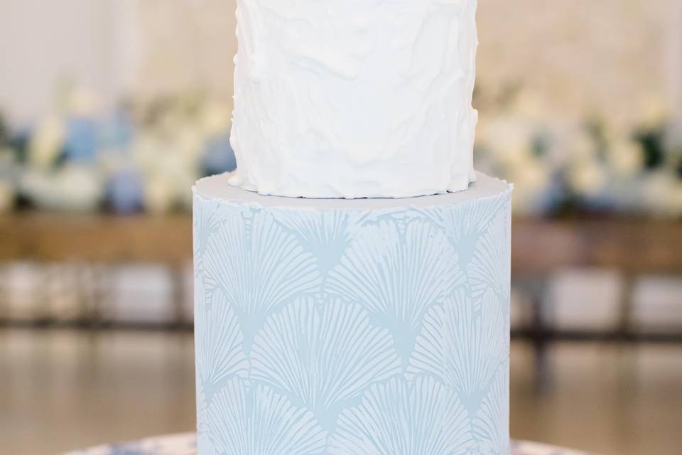 Elegant cake