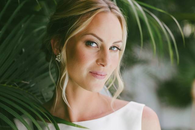 Kasey Yvonne Hair & Makeup