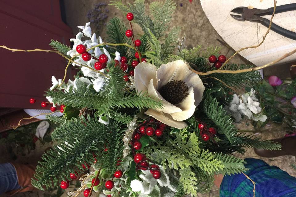 Artificial bouquet winter wedding