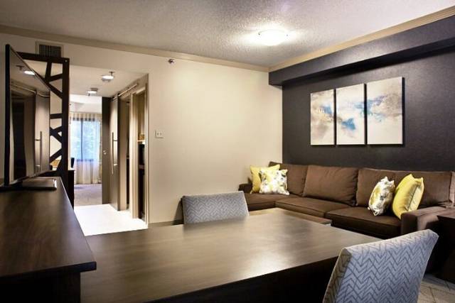 Guest's lounge