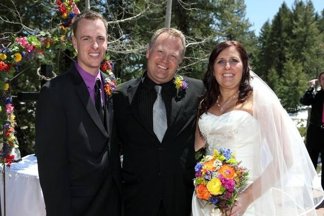 The Singing Wedding Preacher