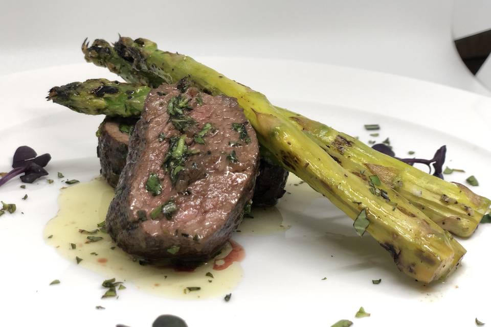 Argentinian Chimihurri Steak and Grilled Vegetables