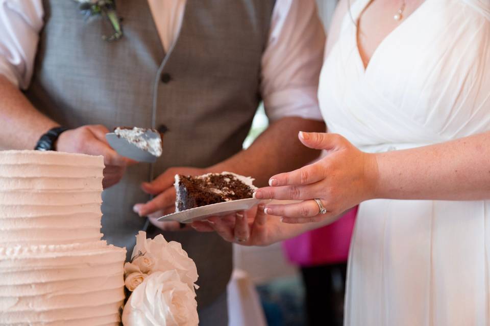 Cutting the cake