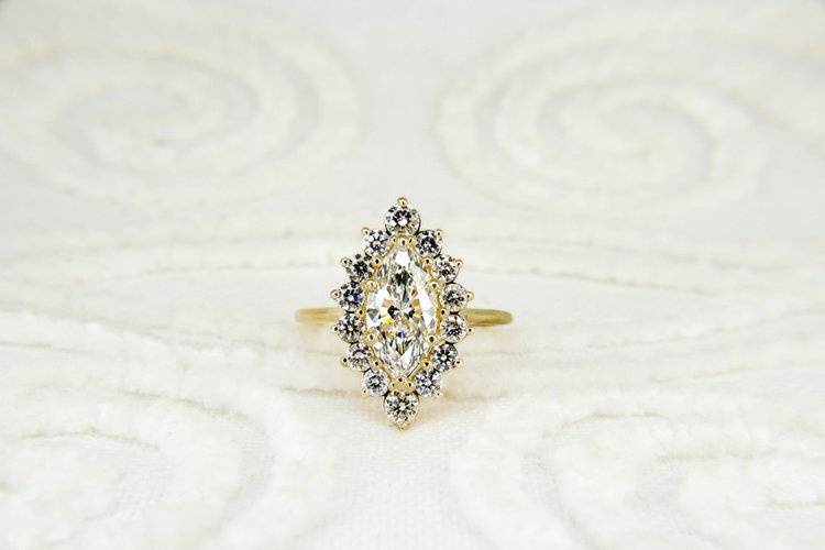 14k Yellow Gold Marquise