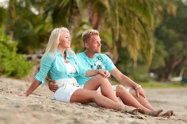 Grins 2 Go Beach Portraits Maui