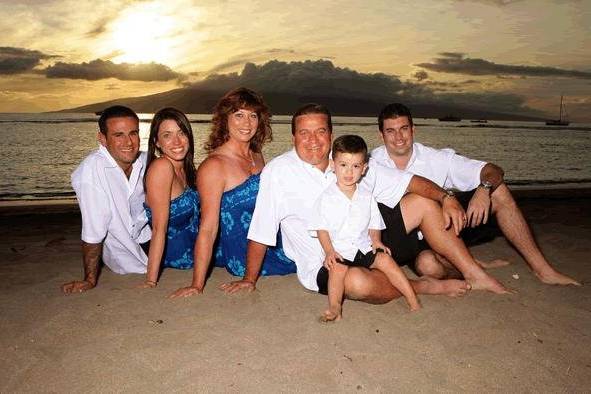 Grins 2 Go Beach Portraits Maui