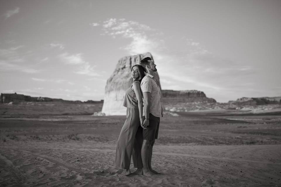 Lake Powell engagement session