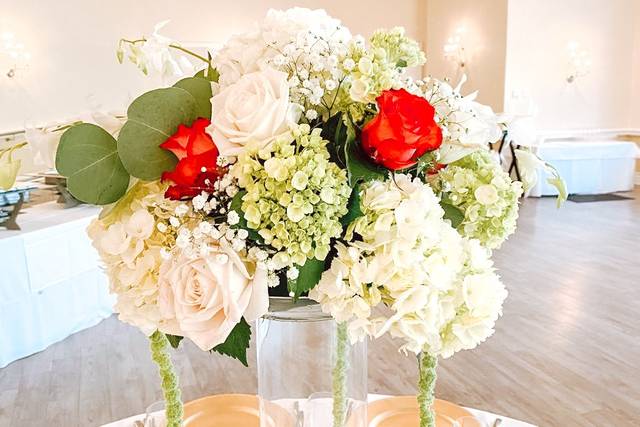 Floral centerpiece