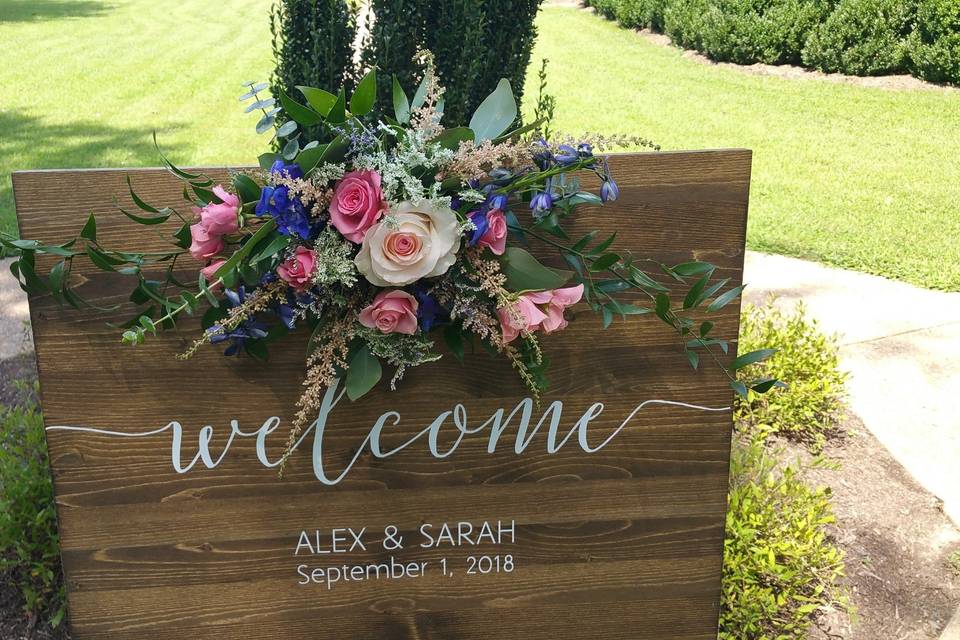 Cemetery Memorial Wreath Display Columbus Florist