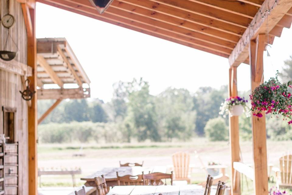 Eat Outdoors!