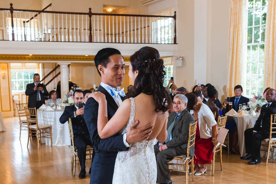 Couple having their first dance