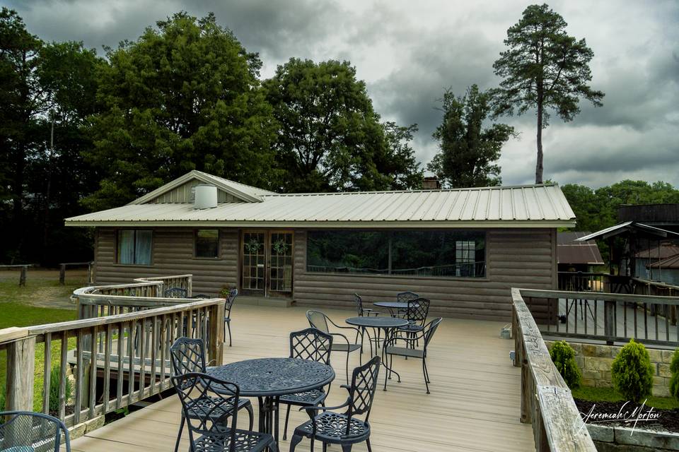 Farmhouse Deck