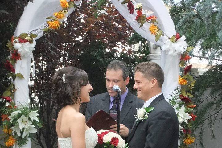 Amazing Ceremonies - Bilingual Musical Officiant