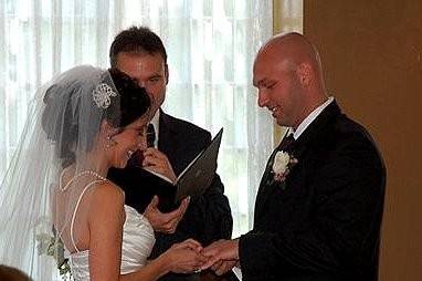 Amazing Ceremonies - Bilingual Musical Officiant