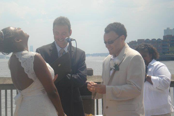 Amazing Ceremonies - Bilingual Musical Officiant