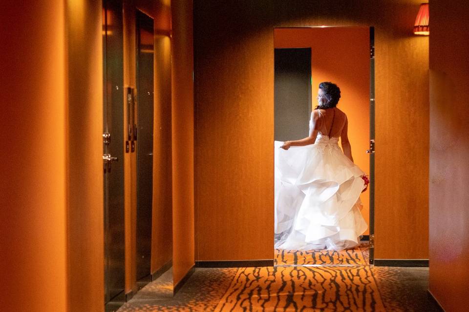 Guestroom Hallway - Bride