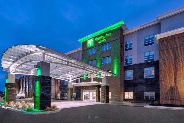 Holiday Inn & Suites Toledo Southwest - Perrysburg