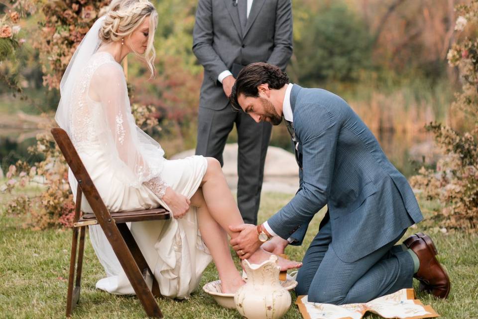 Foot washing ceremony ritual