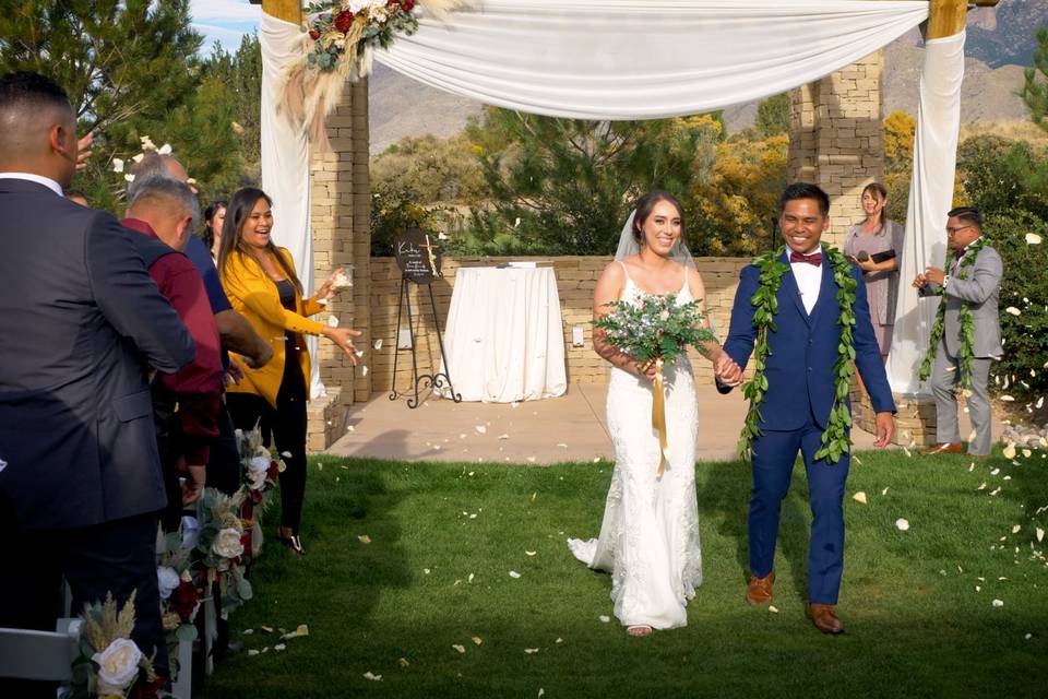 Catch Love Weddings