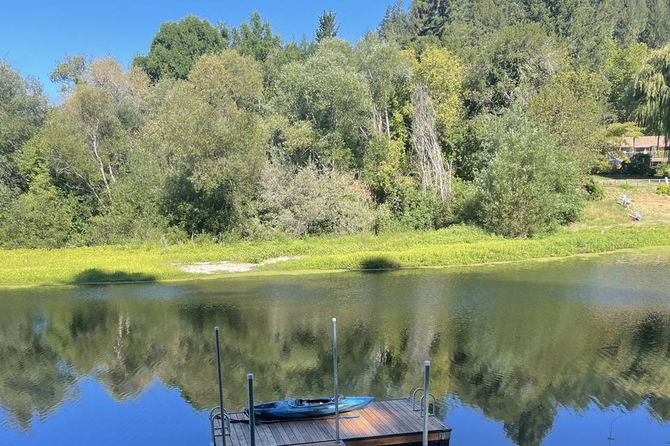 Dock with river acces