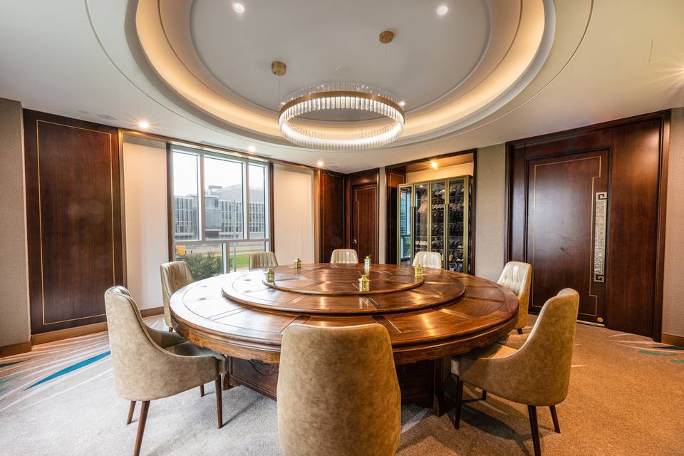 Private Dining up to 10